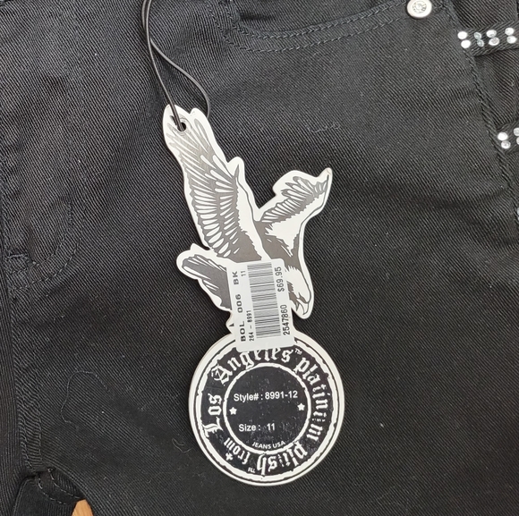 Black stylish pekaboo jeans - Picture 5 of 7